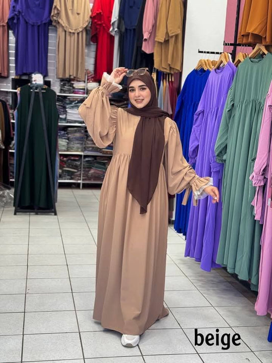 Abaya Longue Moderne – Style Élégant et Confortable